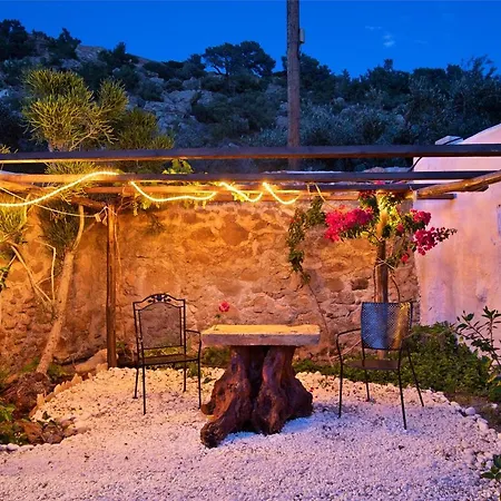 Natura Aparthotel *